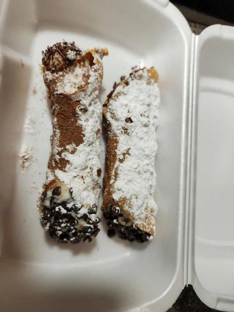 Cannoli
